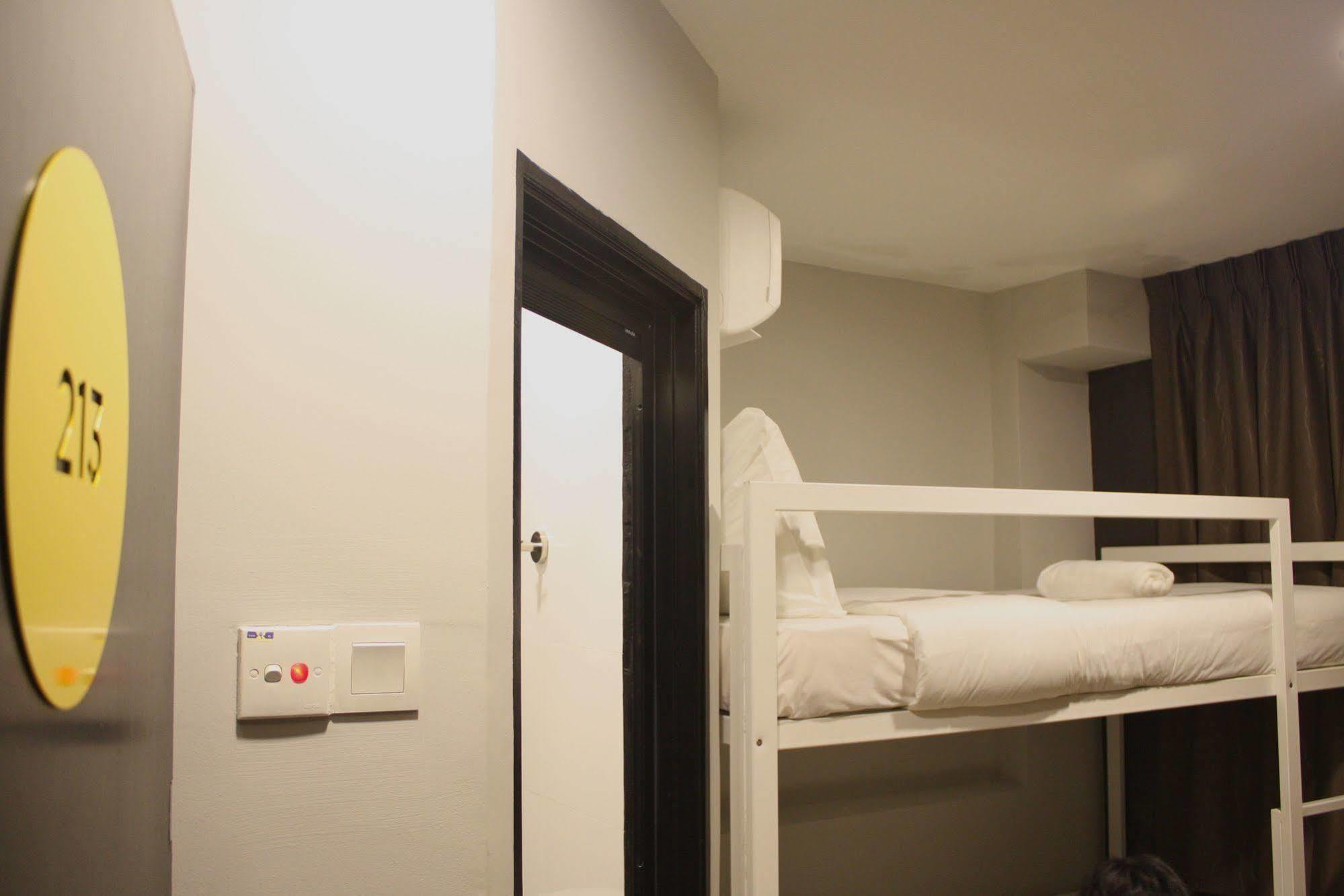 Vio Hotel Куала Лумпур Екстериор снимка